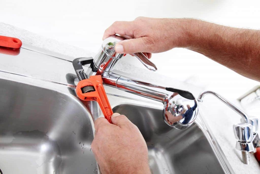 kitchen sink faucet repair