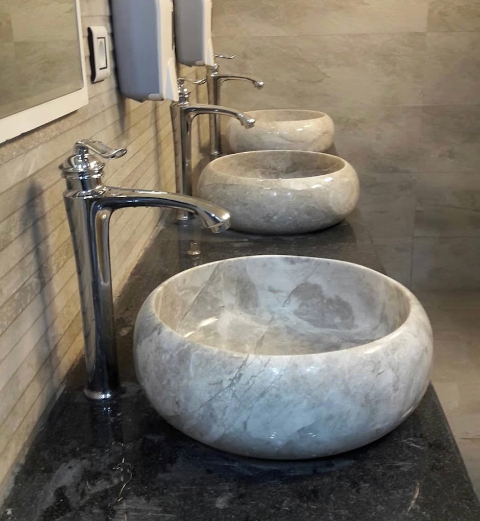 bathroom vessel sink
