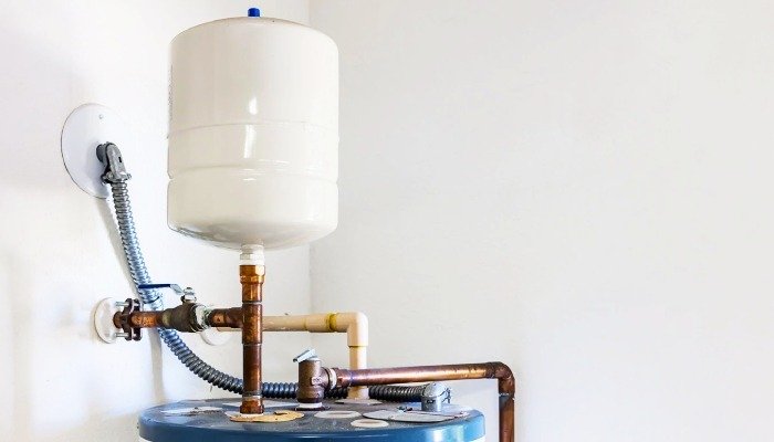 expansion tank for water heater LA Wrench Plumbing San Fernando Valley